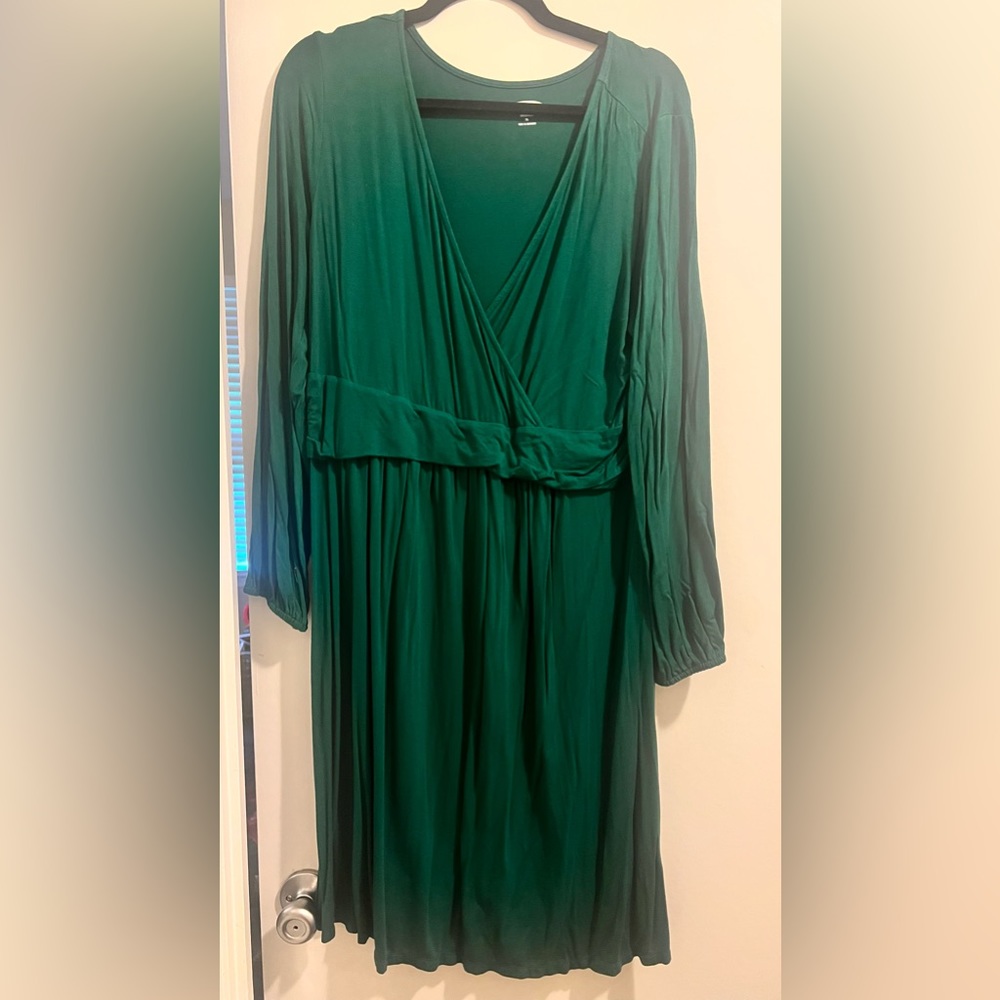 Old Navy Maternity Dress